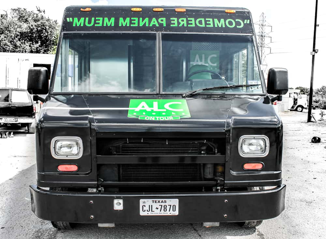 ALC Steaks On Tour Food Truck is built to provide a unique and convenient culinary experience. This food truck is fully customized with all the latest kitchen appliances, ensuring that food is cooked to perfection. With its modern design and efficient kitchen layout, the food truck provides the perfect solution for catering events, festivals, and other private functions.
