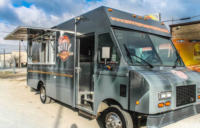 Buttz BBQ Food Truck is a perfect example of how you can customize your food truck with Cruising Kitchens, while maintaining an efficient workflow setup and a quality built, brand impactful business model for a food truck.