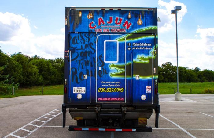 Cruising Kitchens' Cajun On Da Geaux Food Truck is a top of the line mobile kitchen custom built for serving up your favorite Cajun dishes. With its larger kitchen area, this food truck can handle even the largest orders while providing consistently exceptional cuisine.