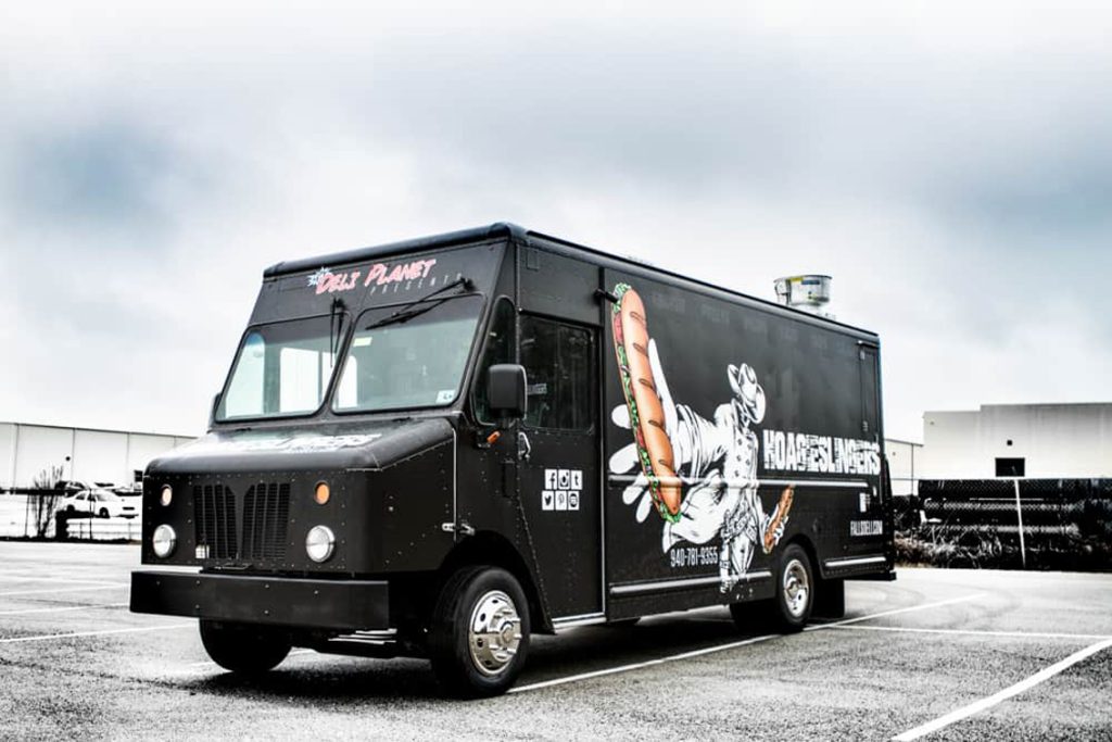 Hoagie Slingers Food Truck - Cruising Kitchens