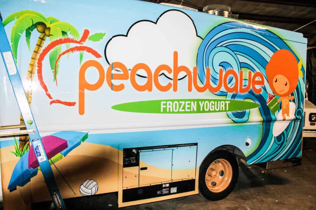 Peachwave Frozen Yogurt Food Truck Cruising Kitchens