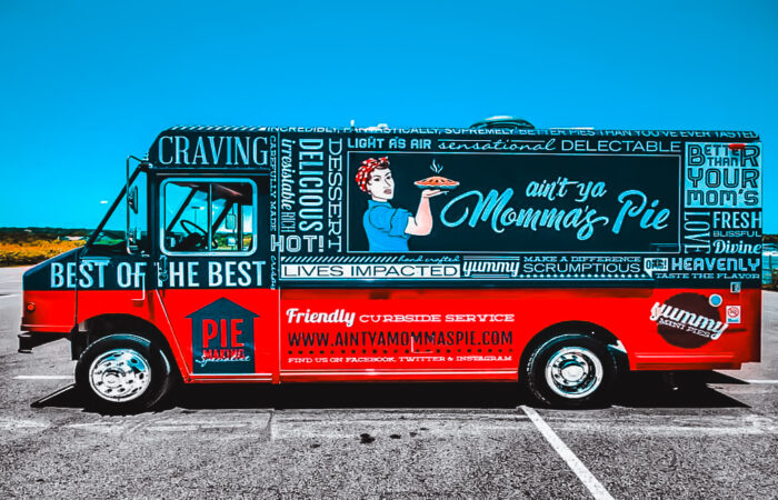 Ain t Ya Momma s Pie Food Truck Cruising Kitchens